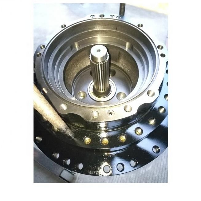 KATO HD820-3 Motor de transmisión de la caja de engranajes de viaje para obras de construcción