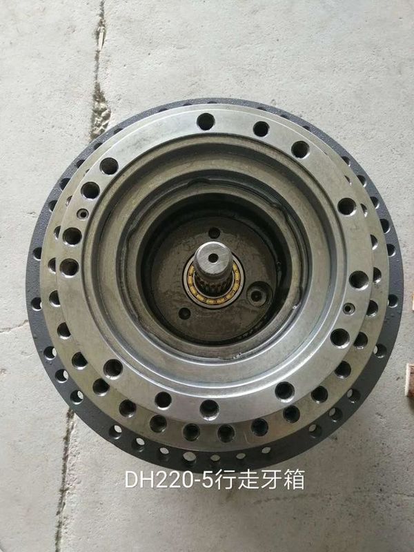 DH220-5 Reducción del motor de viaje Dispositivo de accionamiento final Caja de engranajes Aplicación a piezas de repuesto de excavación de Doosan