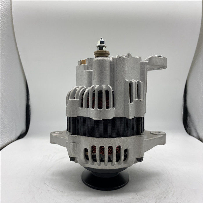 8-97182289-2 A2TA8383 Alternador de automóviles Diesel 4JG1 Partes del motor 24V 45A Hitachi Zax70